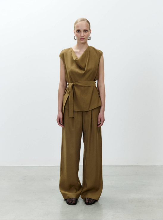 Блуза горчичного цвета Alysi